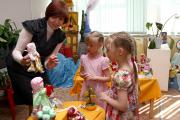 Кукольная выставка пользуется большим успехом у детей