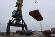 В порту Нарьян-Мара ведется разгрузка теплохода «Балтийский»