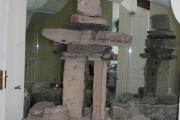 Каменные изваяния Хэкуры есть по всем северным тундрам