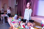 Школьники и их родители с энтузиазмом поддержали идею нынешней ярмарки / Фото Александры Кустышевой
