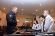 Юнкорам рассказали о работе каждого подразделения полиции / Фото Александры Берг