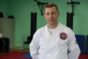 Евгений Шестаков – обладатель чёрного пояса и третьего дана, всегда поддерживает спортивную форму / Фото автора