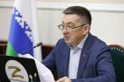 Матвей Чупров – председатель постоянной комиссии / Фото пресс-службы окружного Собрания депутатов
