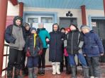 Воспитанники пришкольного интерната в Усть-Каре передают привет родителям / Фото автора