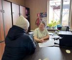 Работа с населением – одно из главных направлений трудовой деятельности Натальи Пырерко / фото из  семейного архива героя публикации 