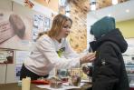 Восьмилетний Глеб Санников впервые участвует в исторической акции / Фото Алексея Орлова