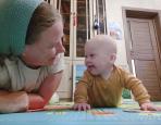 Желаем каждому малышу, чтобы родители смотрели на него с такой любовью! / Фото из личного архива Анны Головиной