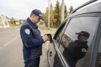Сотрудники окружной Госавтоинспекции призывают водителей соблюдать  правила дорожного движения / Фото Алексея Орлова