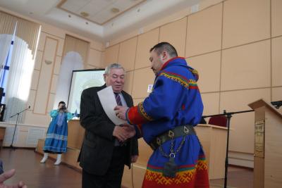 Вячеслав Выучейский (слева) – один из гостей съезда / Фото автора