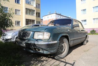 В стане законотворцев возникла дискуссия по поводу запрета старых автомобилей / Фото Екатерины Шутяк