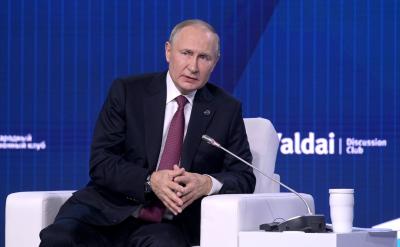 Владимир Путин отметил нарастающий кризис западной демократии и обозначил возможные пути выхода из него / Фото kremlin.ru