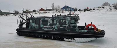 В период ледостава будут задействованы СВП «Полярник», «Василий Самойлов» и аэролодка «Арктика» / Фото пресс-службы Заполярного района