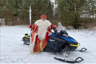 Дед Мороз уже в пути / Фото votchina-dm.ru