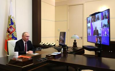 Идёт совещание / Фото kremlin.ru