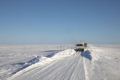 Зимняя дорога очень востребована жителями Хорей-Вера / фото Алексея Орлова