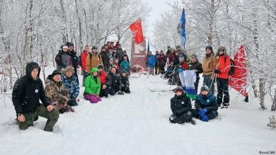 Участники лыжного похода в честь 80-летия Победы, 25.01.2025 г. / Фото Александры Степаненко