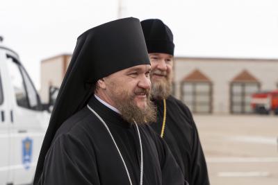 Встреча нового епископа в аэропорту Нарьян-Мара / Фото Алексея Орлова