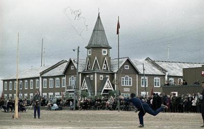 Спортивный праздник в Нарьян-Маре, 1965 год / Фото Всеволода Сергеевича Тарасевича