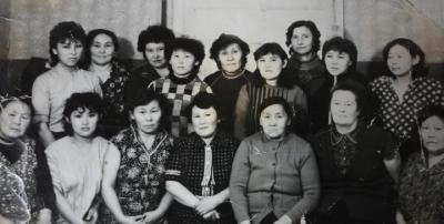 Коллектив мехпошивочной мастерской колхоза «Индига», 1982 год / фото из архива СПК «Индига»