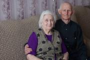 Счастливому союзу Якова и Анны Дуркиных уже 61 год / Фото автора 