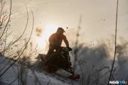 Владимир Пуляев будет участвовать в чемпионате России по снегоходным гонкам / Фото Александра Ощепкова / NGS.RU