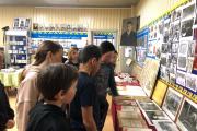 Школьники с интересом побывали на юбилейной выставке / Фото ЭКЦ посёлка Нельмина Носа
