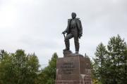 Памятник первооткрывателям Крайнего Севера / Фото из архива «НВ»