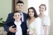 Внуки и внучки юбиляра – Владимир, Антон, Владлена, Юлия / Фото предоставлено автором