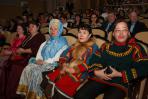 В зале КДЦ «Арктика» от ярких костюмов рябило в глазах