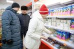 Коткинскую молочную продукцию любят не только в селе, но и за его пределами / Фото Александры Берг