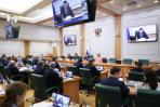 Совещание проводит первый заместитель председателя Совета Федерации Владимир Якушев / Фото пресс-службы Совета Федерации
