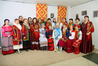 Дружный коллектив ЭКЦ НАО бережно хранит культуру ненецкого, коми и славянских народов