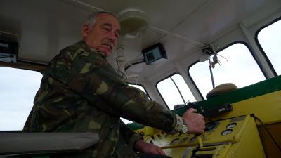 Капитан судна «Пустозерск» Фёдор Чернега – ровно 40 лет на Печоре