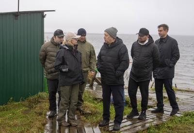 Руководство округа будет поддерживать рыболовецкие хозяйства / Фото Алексея Орлова